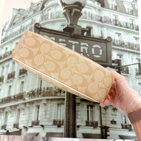 Coach CR135 Jamie Camera Bag In Signature Canvas IN LIGHT KHAKI CHALK - Picture 5 of 9